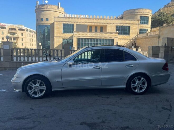 Mercedes E 270 2003, 283,000 km - 2.7 l - Bakı