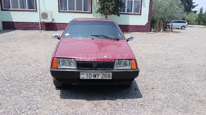 LADA (VAZ) 21099 2000, 200,000 km - 1.5 l - Salyan
