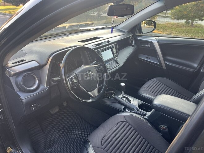 Toyota RAV4 2018, 143,000 km - 2.0 l - Bakı