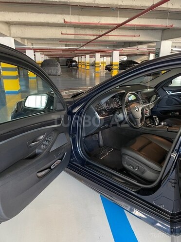 BMW 520-12