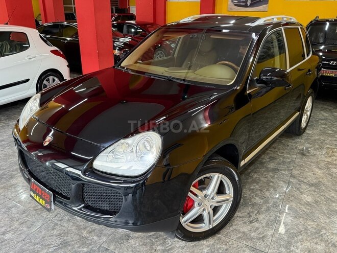 Porsche Cayenne-2