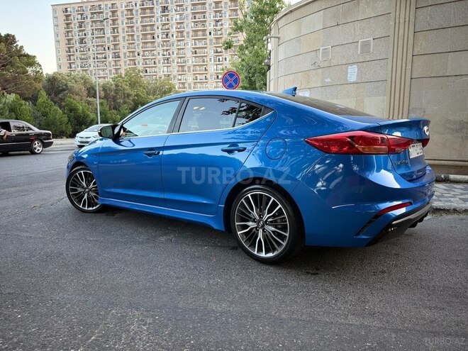 Hyundai Elantra 2017, 92,000 km - 1.6 л - Bakı