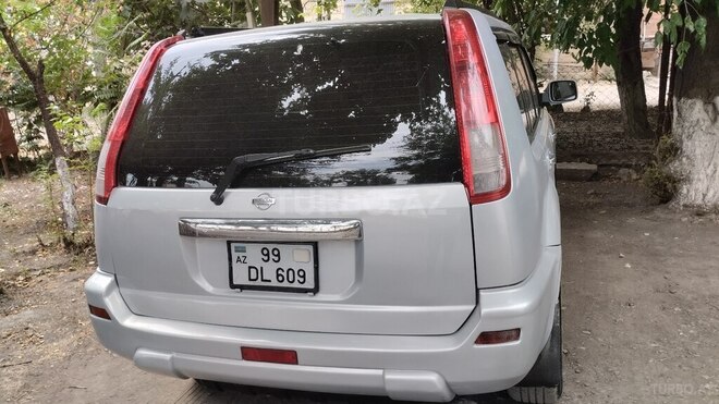 Nissan X-Trail 2002, 247,000 km - 2.0 l - Yevlax