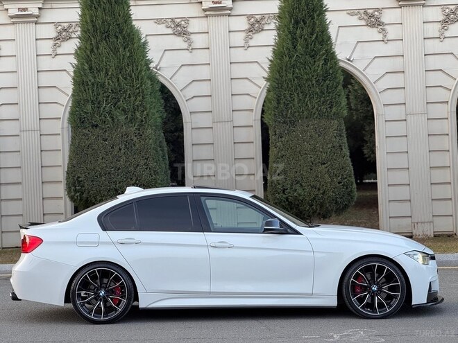 BMW 328 2013, 197,000 km - 2.0 l - Gəncə