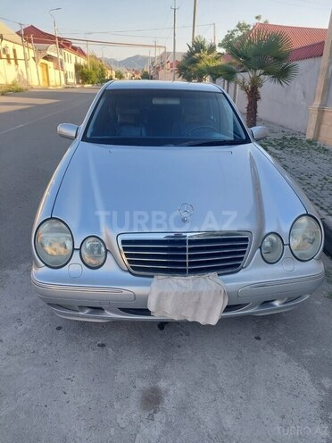 Mercedes E 240 2000, 293,100 km - 2.4 l - Şəmkir