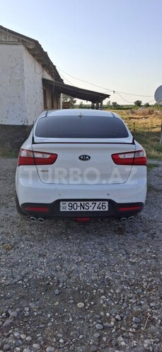 Kia Rio 2011, 156,000 km - 1.4 л - Xudat