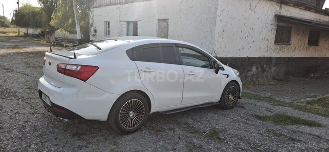 Kia Rio 2011, 156,000 km - 1.4 л - Xudat