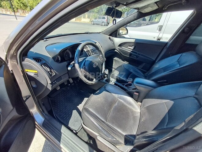 Kia Ceed 2008, 389,000 km - 1.6 л - Bakı