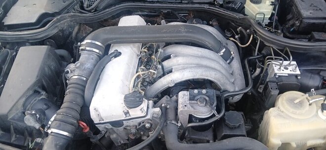 Mercedes E 290 1998, 646,231 km - 2.9 l - Biləsuvar