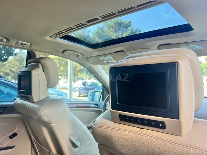 Mercedes GL 450 4MATIC-10