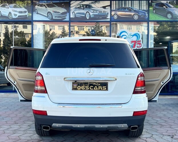 Mercedes GL 450 4MATIC-14