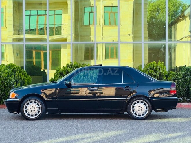 Mercedes C 230 2000, 225,000 km - 2.3 l - İmişli