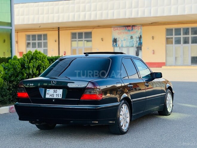 Mercedes C 230 2000, 225,000 km - 2.3 l - İmişli