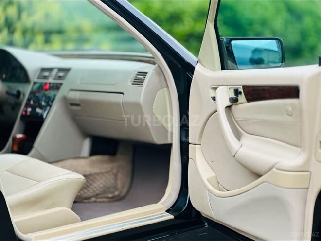 Mercedes C 230 2000, 225,000 km - 2.3 l - İmişli