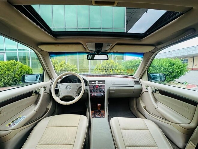 Mercedes C 230 2000, 225,000 km - 2.3 l - İmişli
