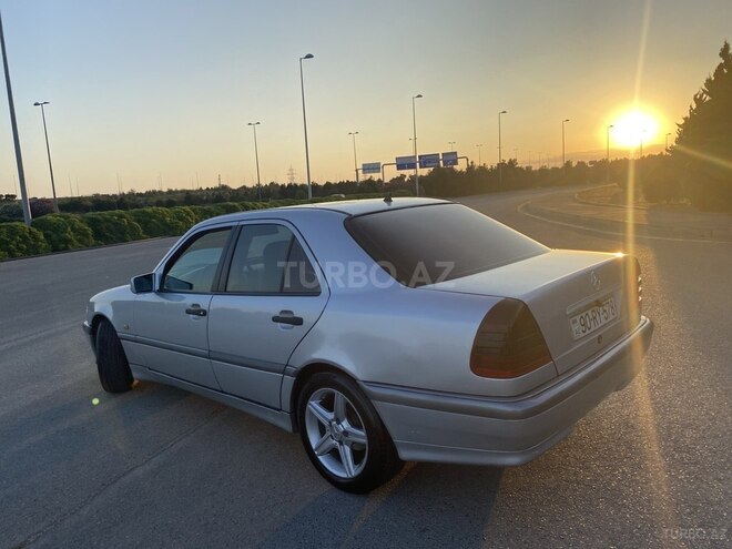 Mercedes C 220 d 1999, 599,000 km - 2.2 l - Bakı