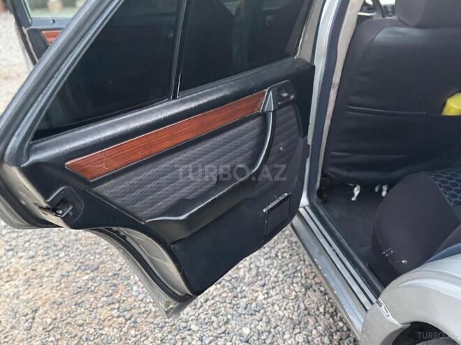 Mercedes E 220 1993, 610,172 km - 2.2 l - Cəlilabad