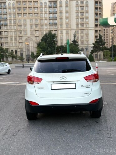 Hyundai ix35 2010, 214,000 km - 2.4 л - Bakı