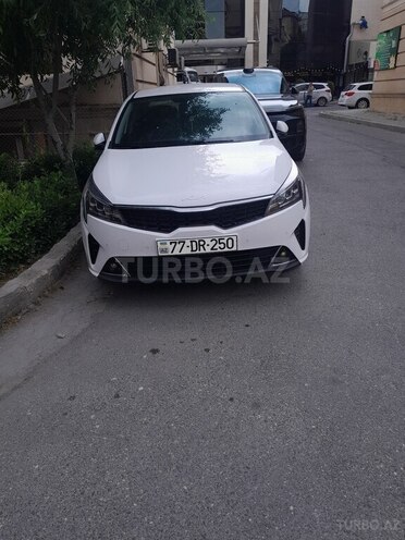 Kia Rio 2021, 490,000 km - 1.6 l - Bakı