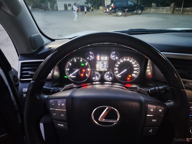 Lexus LX 570 2014, 129,000 km - 5.7 l - Bakı