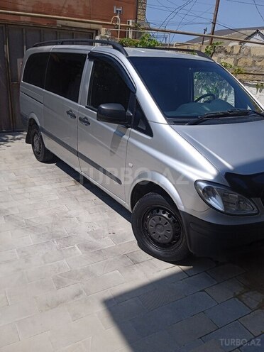 Mercedes Vito 115-4