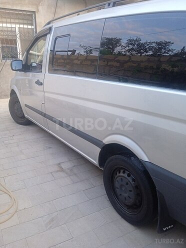 Mercedes Vito 115-5