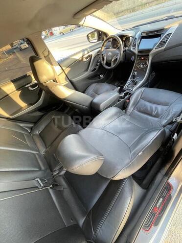 Hyundai Elantra 2015, 154,236 km - 1.8 l - Bakı