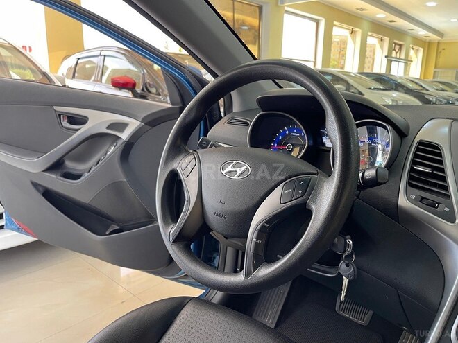 Hyundai Avante 2015, 78,000 km - 1.6 л - Sumqayıt