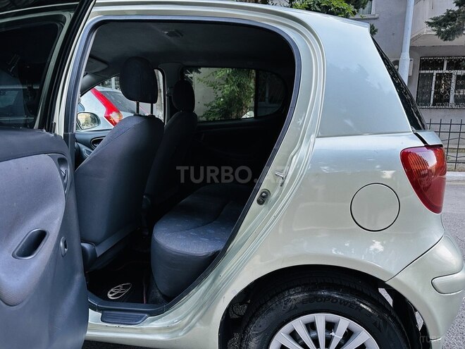 Toyota Vitz 2002, 340,000 km - 1.0 l - Sumqayıt