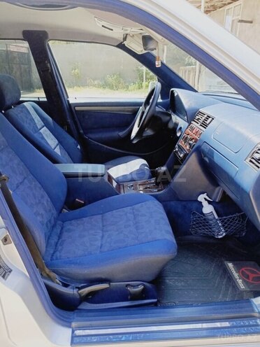 Mercedes C 220 1999, 336,429 km - 2.2 л - Şirvan