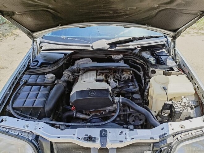 Mercedes C 220 1999, 336,429 km - 2.2 л - Şirvan
