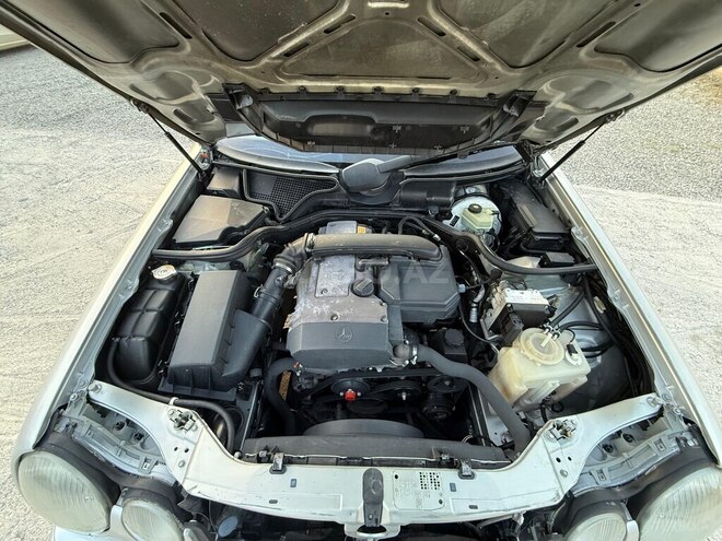 Mercedes E 200 1996, 379,916 km - 2.0 l - Bərdə
