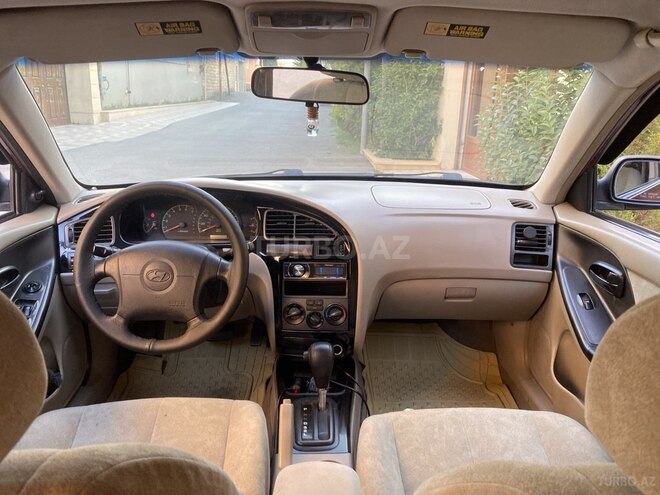 Hyundai Elantra 2002, 215,982 km - 2.0 l - Bakı