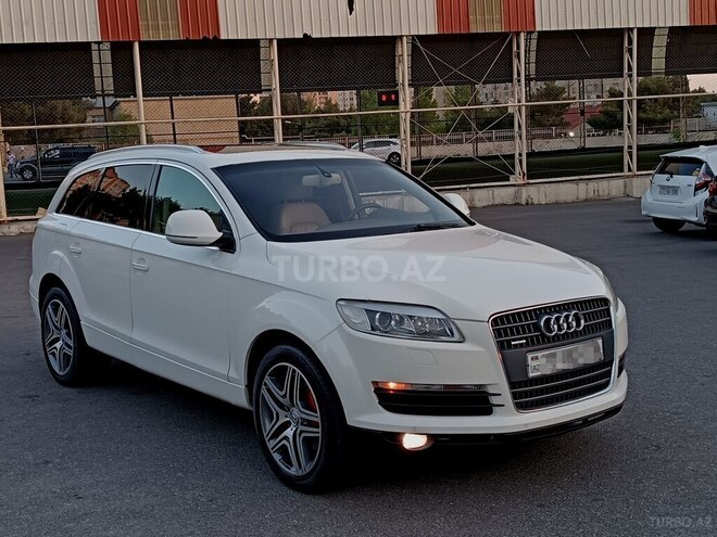 Audi Q7 2006, 258,000 km - 4.2 l - Bakı