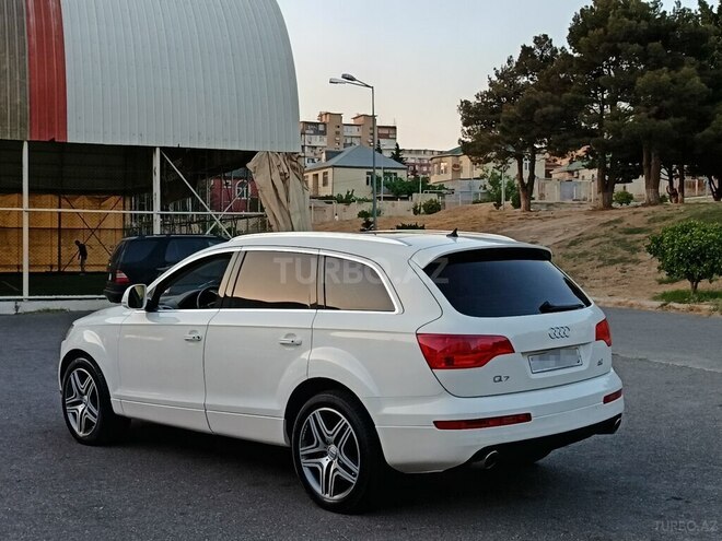 Audi Q7 2006, 258,000 km - 4.2 l - Bakı