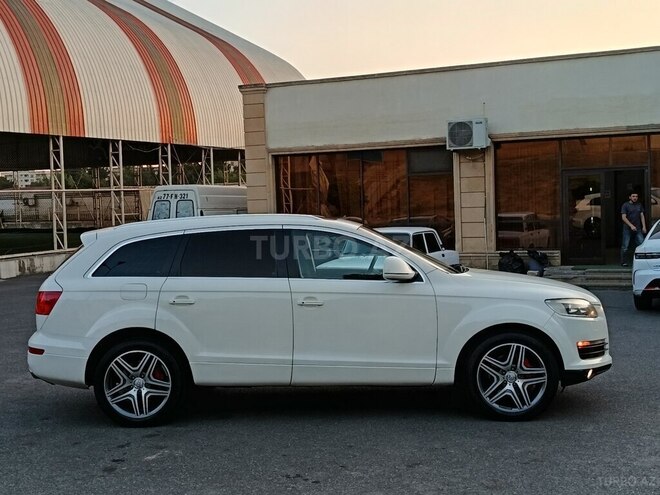 Audi Q7 2006, 258,000 km - 4.2 l - Bakı