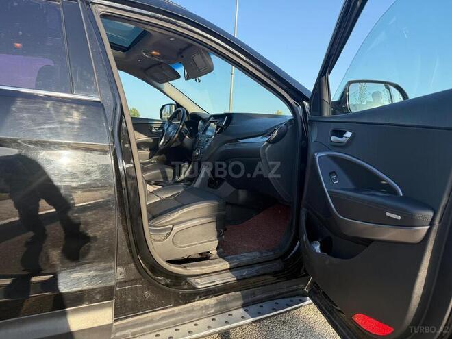 Hyundai Santa Fe-11