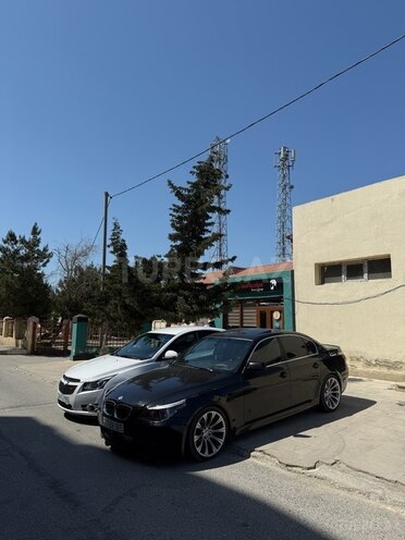BMW 530 2005, 220,000 km - 3.0 л - Bakı
