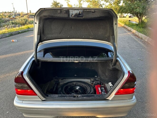 Mercedes C 230 1999, 367,000 km - 2.3 l - Quba