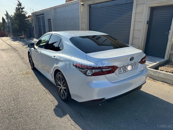 Toyota Camry 2022, 33,311 km - 2.5 l - Bakı
