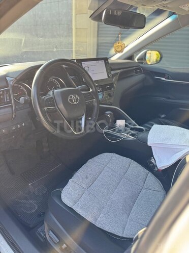 Toyota Camry 2022, 33,311 km - 2.5 l - Bakı