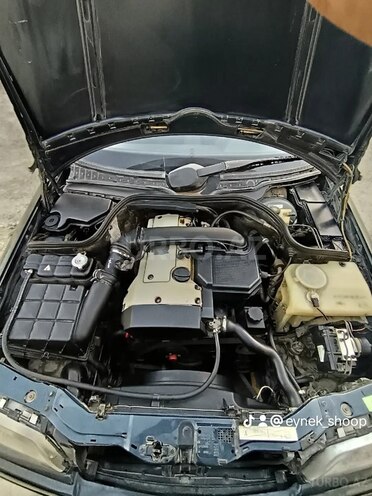 Mercedes C 180 1997, 220,000 km - 1.8 l - Bakı