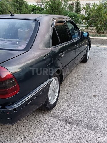 Mercedes C 180 1997, 220,000 km - 1.8 l - Bakı