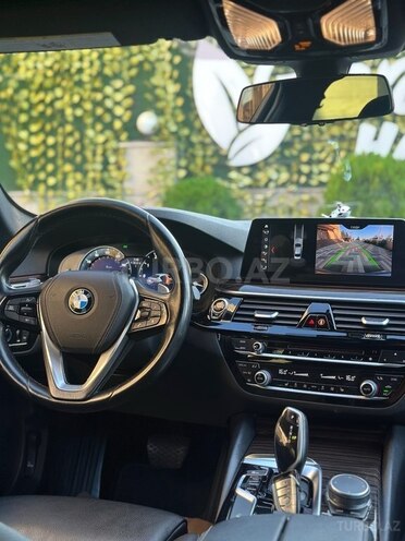 BMW 520 2017, 98,000 km - 2.0 l - Gəncə