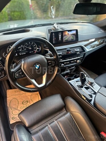 BMW 520 2017, 98,000 km - 2.0 l - Gəncə