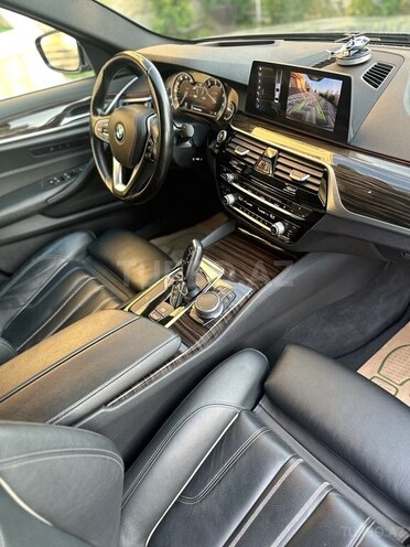 BMW 520 2017, 98,000 km - 2.0 l - Gəncə