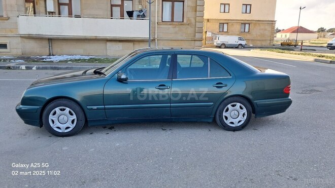Mercedes E 200 2000, 420,700 km - 2.0 l - Bakı