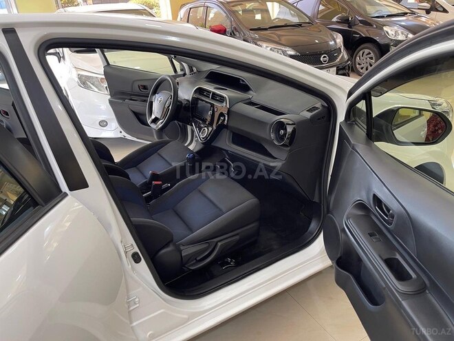 Toyota Aqua 2020, 25,000 km - 1.5 l - Sumqayıt