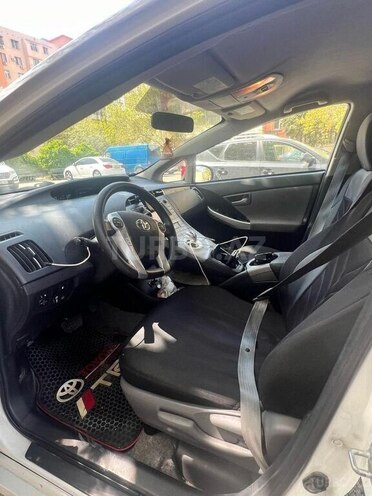 Toyota Prius 2014, 272,000 km - 1.8 l - Mingəçevir