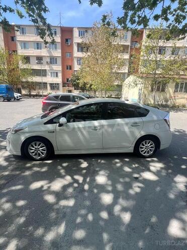 Toyota Prius 2014, 272,000 km - 1.8 l - Mingəçevir